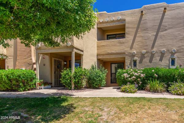 1425 E DESERT COVE Avenue #19,  Phoenix,  AZ 85020