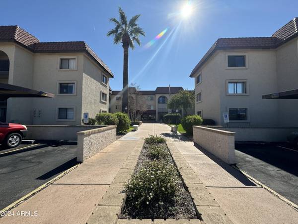 Phoenix, AZ 85016,3033 E DEVONSHIRE Avenue #1032