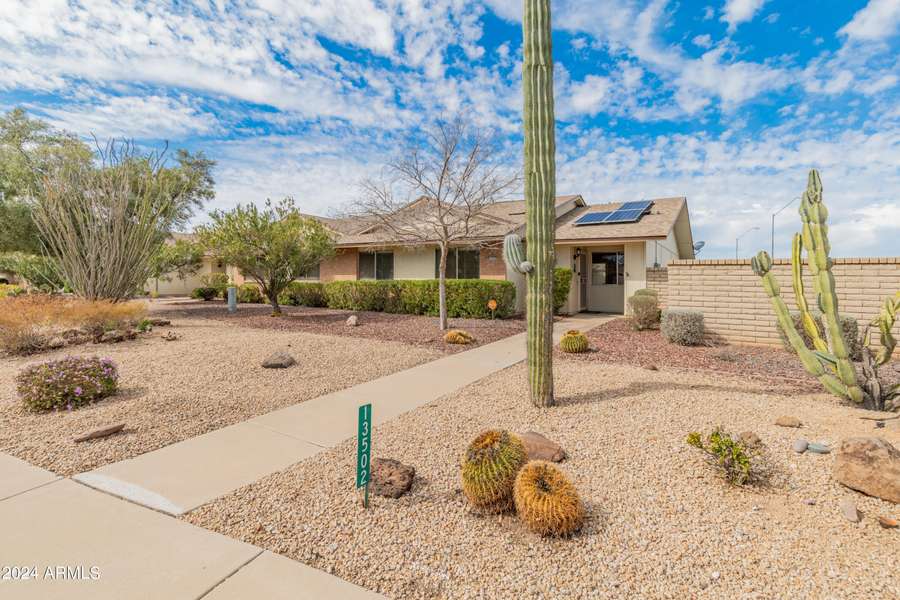 13502 W COUNTRYSIDE Drive, Sun City West, AZ 85375