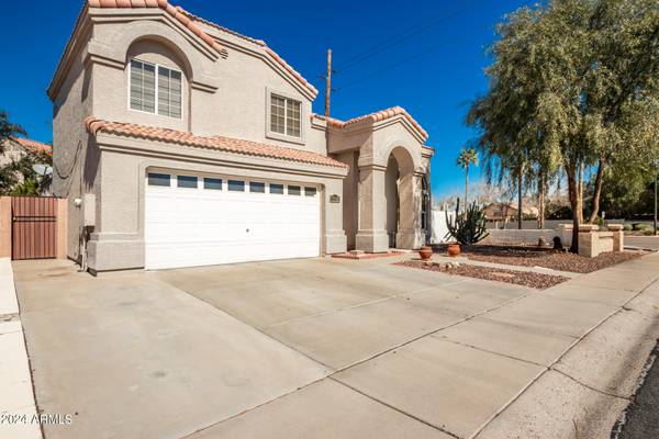 Gilbert, AZ 85233,802 W IRIS Drive