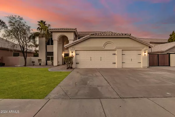 4290 E DESERT Lane, Gilbert, AZ 85234