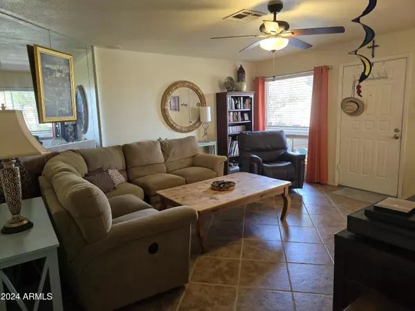 Chandler, AZ 85225,93 N COOPER Road #29