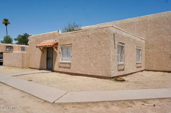 4049 S 44TH Way,  Phoenix,  AZ 85040