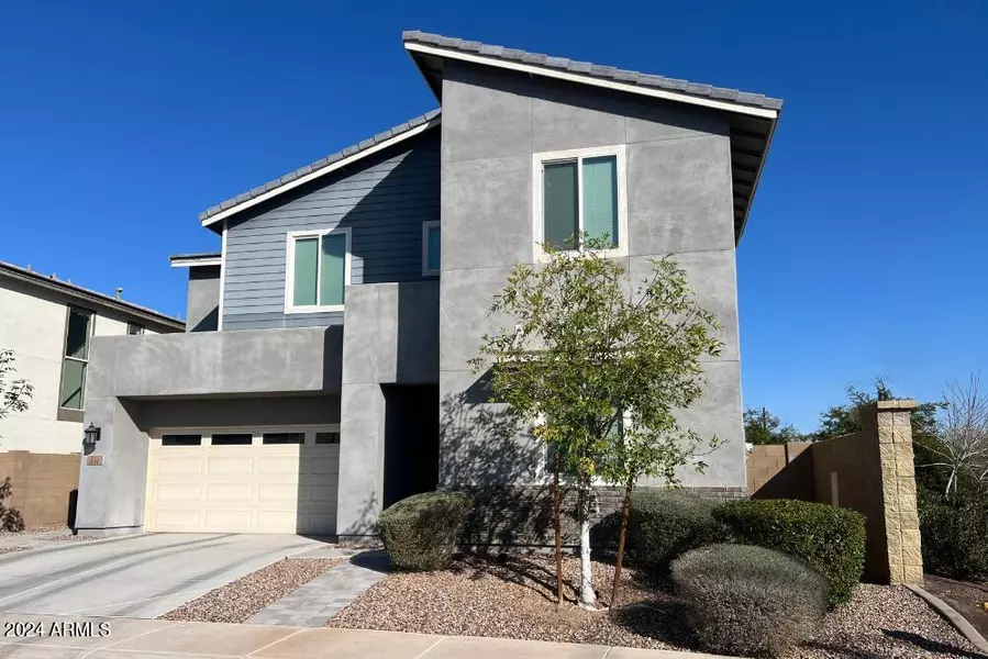 284 E HONEYSUCKLE Place, Chandler, AZ 85286