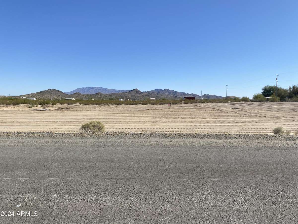 Salome, AZ 85348,39137 Cox Avenue #-