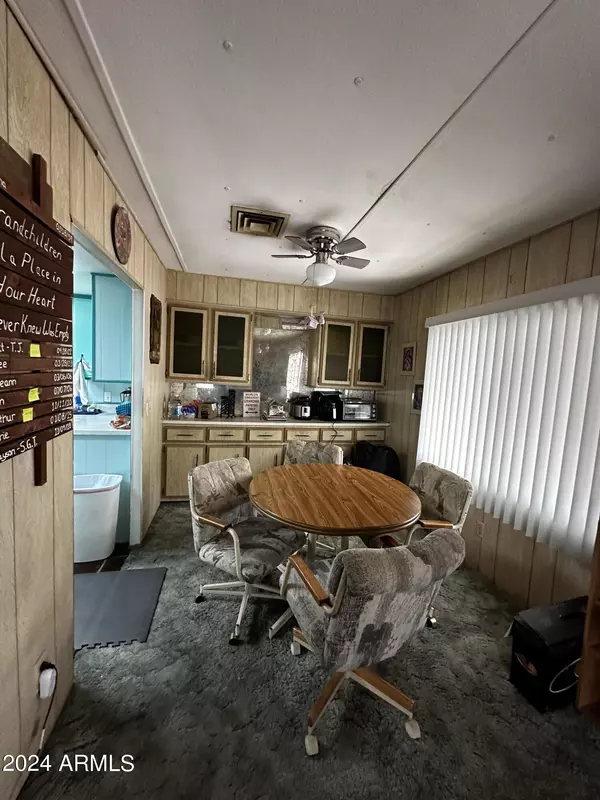 Mesa, AZ 85202,701 S Dobson Road #186