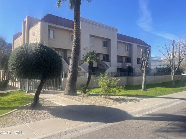 1215 E Lemon Street #233,  Tempe,  AZ 85281