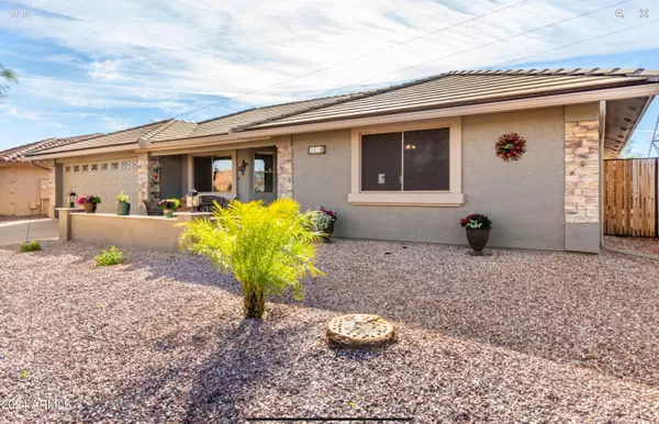 2210 S OLIVEWOOD --, Mesa, AZ 85209