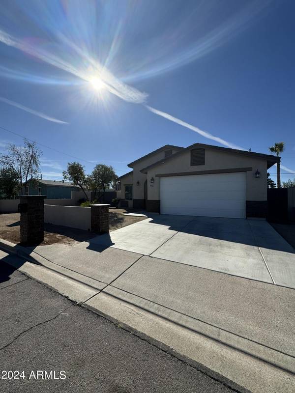 6610 S 23RD Place,  Phoenix,  AZ 85042