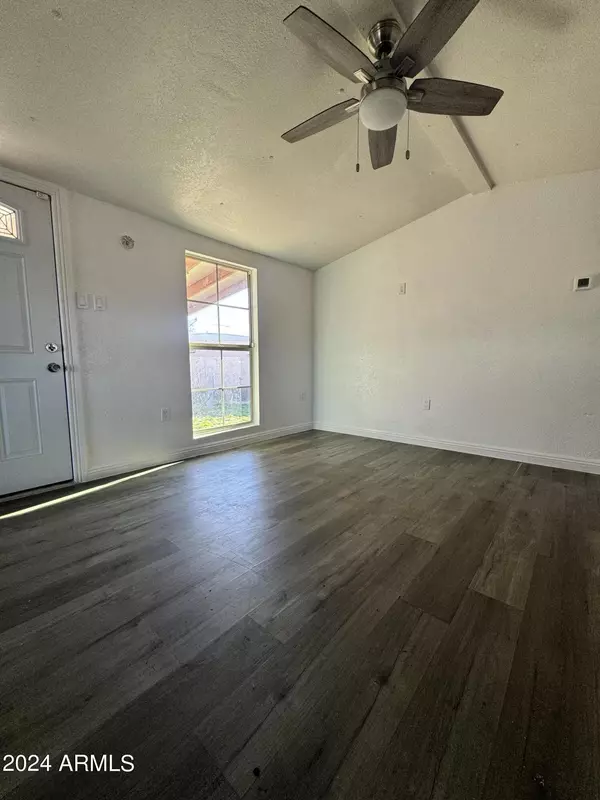 Glendale, AZ 85301,4375 W MISSOURI Avenue #59