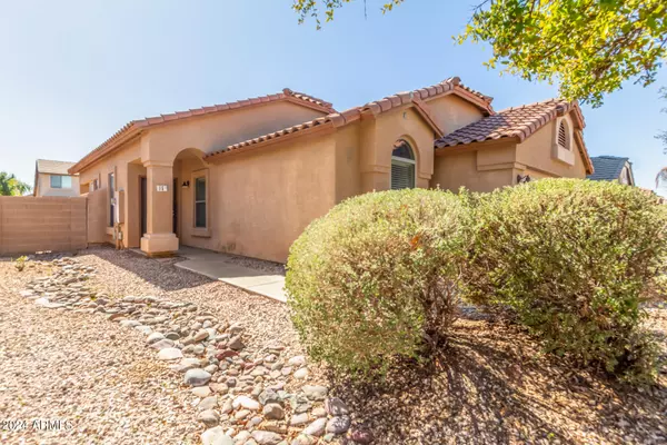 San Tan Valley, AZ 85143,115 W BRAHMAN Boulevard