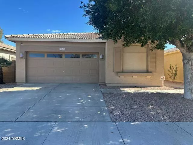 1045 S Amandes Street, Mesa, AZ 85208