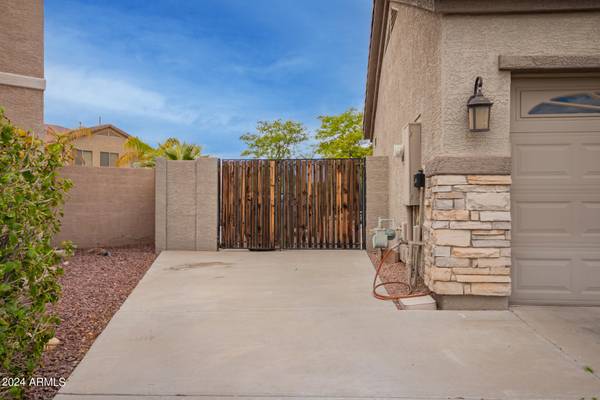 Peoria, AZ 85383,26268 N 74TH Drive