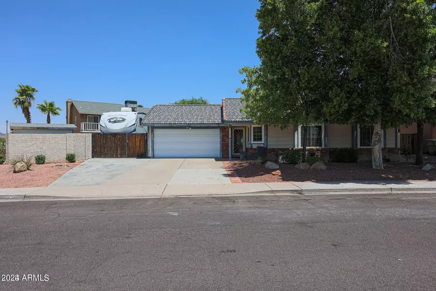 5738 W MICHIGAN Avenue, Glendale, AZ 85308