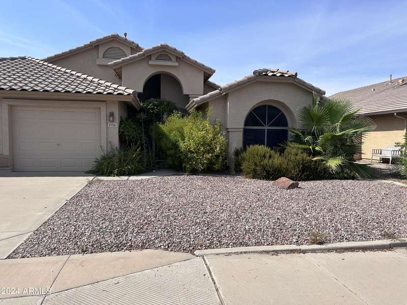 9758 E PAMPA Avenue, Mesa, AZ 85212