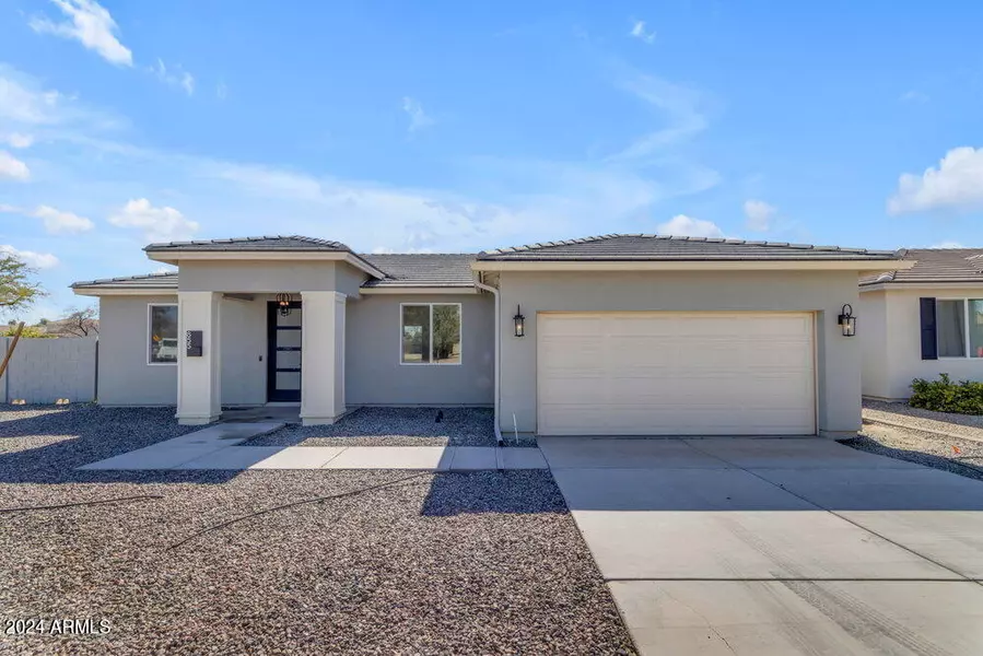 855 E TUCCI Street, San Tan Valley, AZ 85140