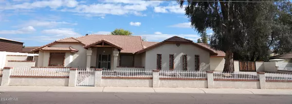 7827 N 45TH Avenue, Glendale, AZ 85301