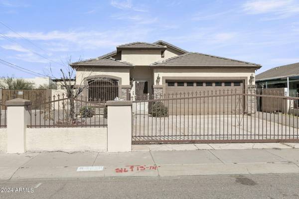 Phoenix, AZ 85043,7036 W PIERCE Street