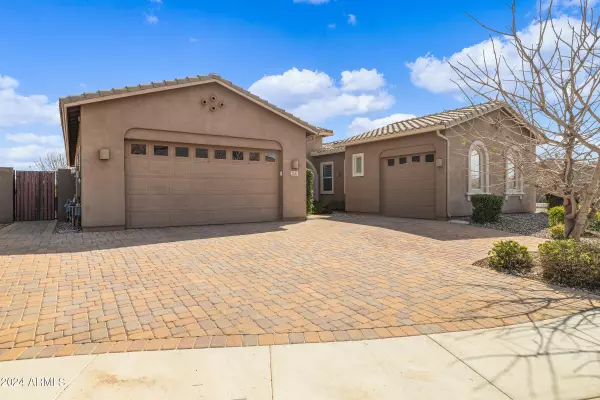 3331 S HUACHUCA Way, Chandler, AZ 85286