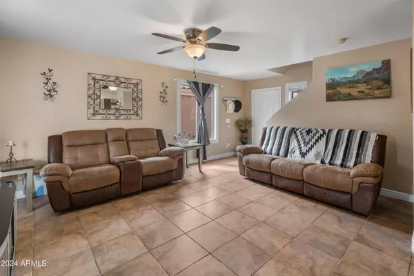 Mesa, AZ 85208,107 S PARKWOOD Circle