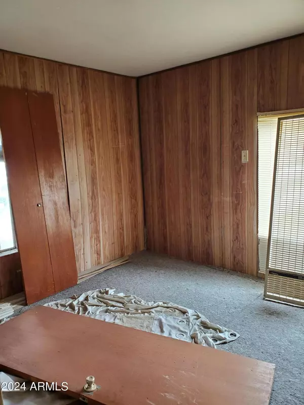 Benson, AZ 85602,709 E McNeil Road