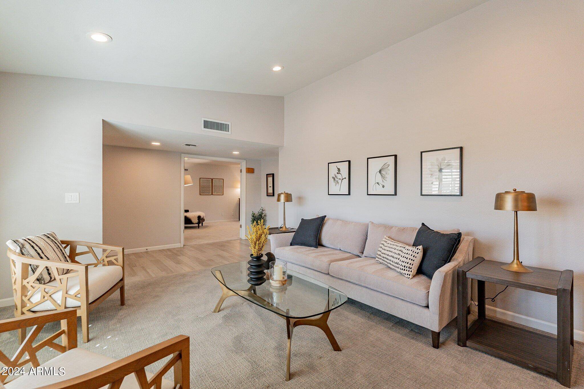 Phoenix, AZ 85028,2646 E SIERRA Street