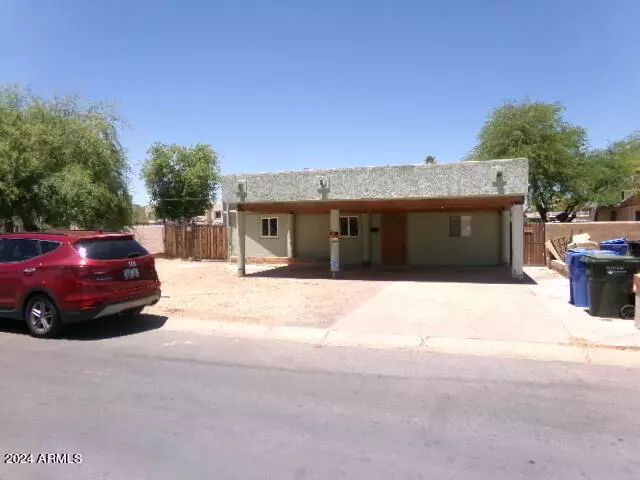 3202 E Hubbell Street, Phoenix, AZ 85008