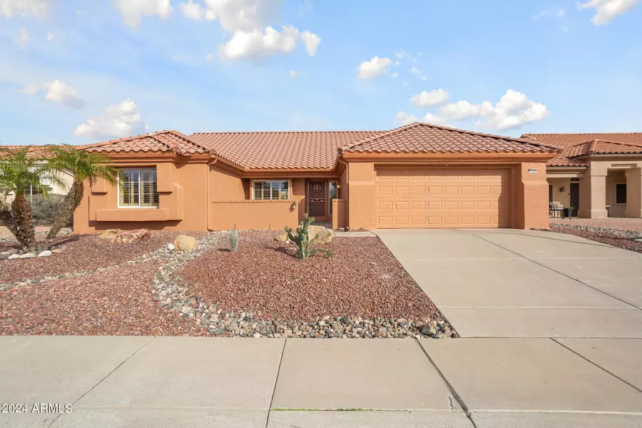 12902 W PONTIAC Drive, Sun City West, AZ 85375