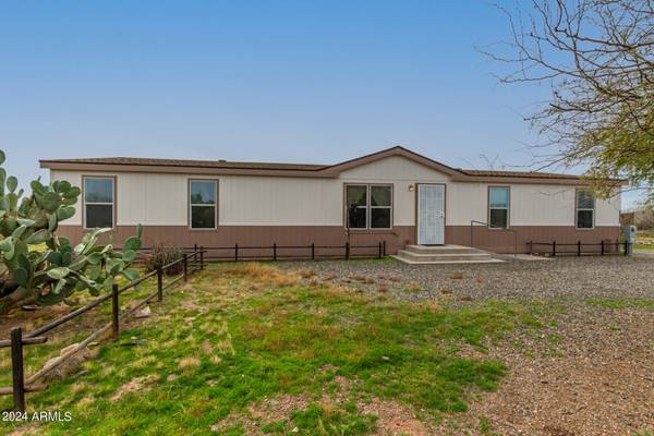 Morristown, AZ 85342,40421 N 253rd Avenue