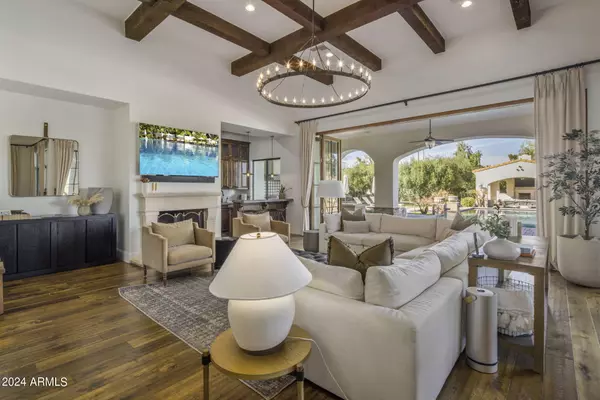 Paradise Valley, AZ 85253,6630 E STALLION Road