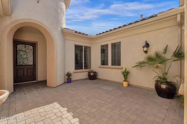 Chandler, AZ 85248,523 W COCONINO Place