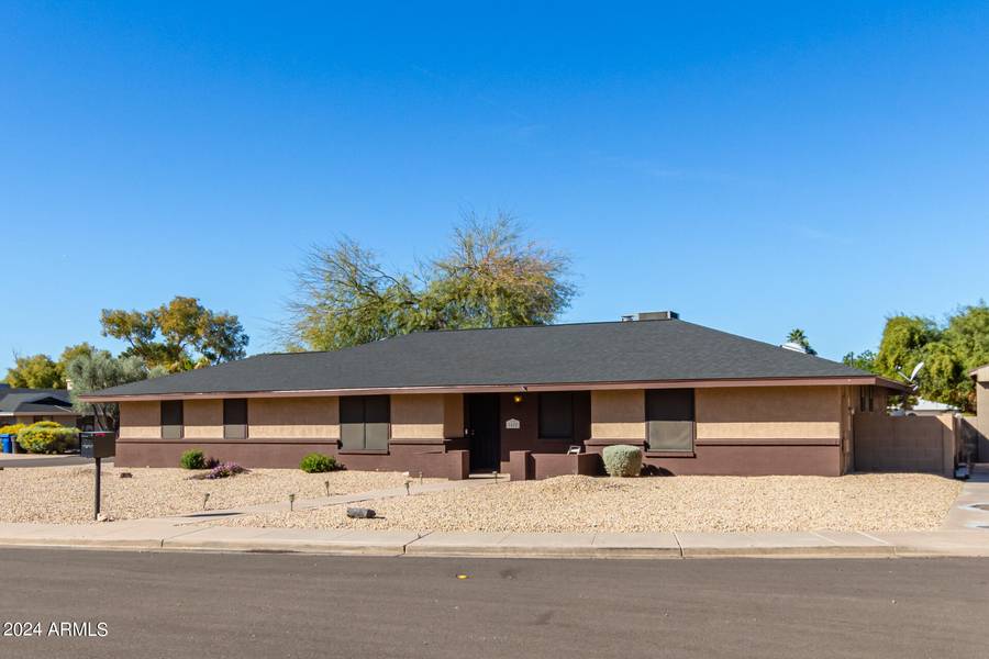 1622 N GAYLORD Circle, Mesa, AZ 85213