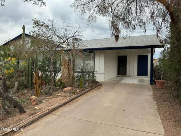 Phoenix, AZ 85042,4238 E SAINT CATHERINE Avenue