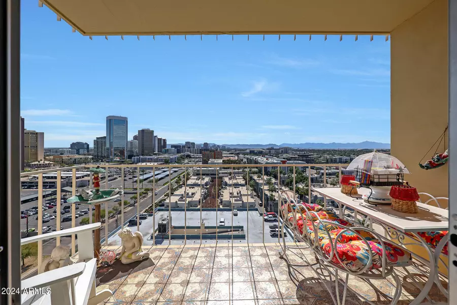 207 W CLARENDON Avenue #12A, Phoenix, AZ 85013