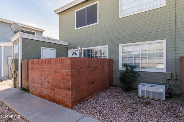 Mesa, AZ 85213,2301 E UNIVERSITY Drive #238