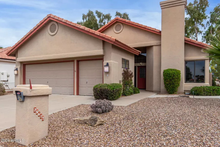 25617 S NOTTINGHAM Drive, Sun Lakes, AZ 85248