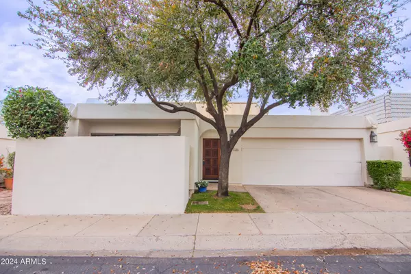 5318 N 24TH Place, Phoenix, AZ 85016