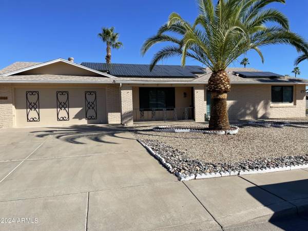 13102 W MEEKER Boulevard, Sun City West, AZ 85375