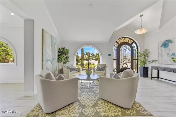 Scottsdale, AZ 85254,5312 E FELLARS Drive