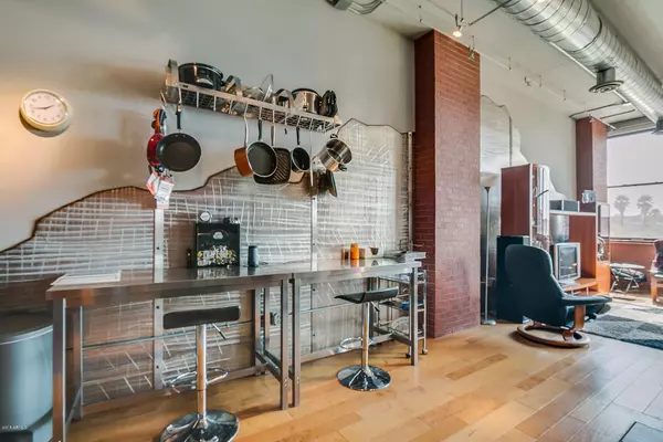Tempe, AZ 85281,21 E 6TH Street #311