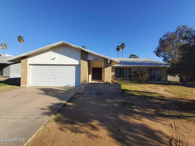 4202 W MARSHALL Avenue, Phoenix, AZ 85019