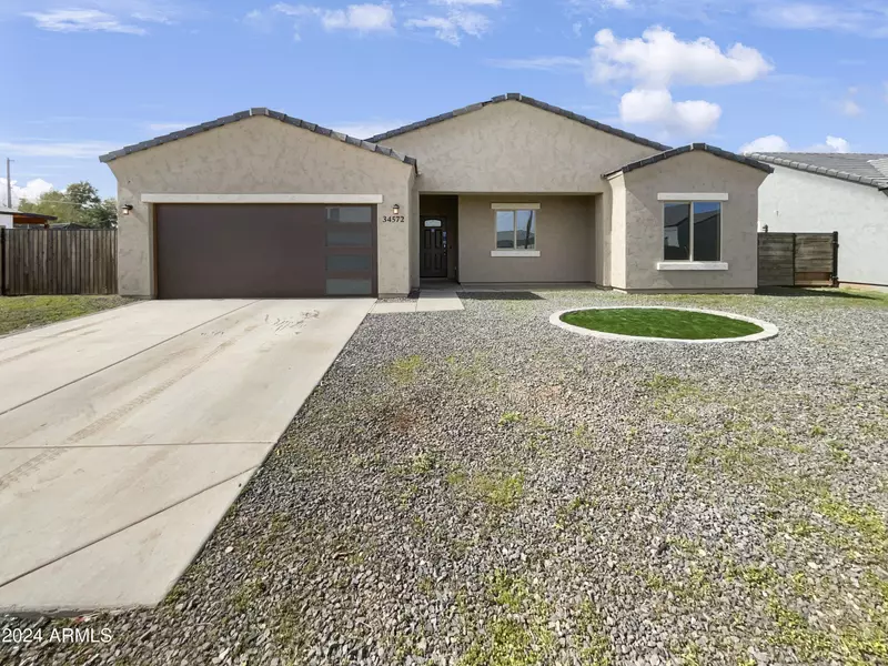 34572 N KACHINA Lane, San Tan Valley, AZ 85140