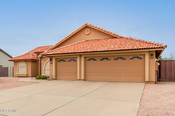 Mesa, AZ 85207,1358 N Rowen --