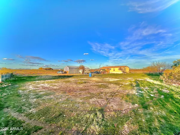 Tonopah, AZ 85354,1318 S 365TH Avenue