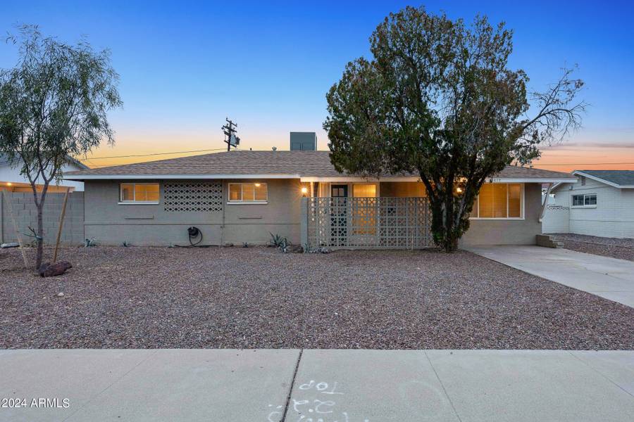 517 W 17TH Place, Tempe, AZ 85281