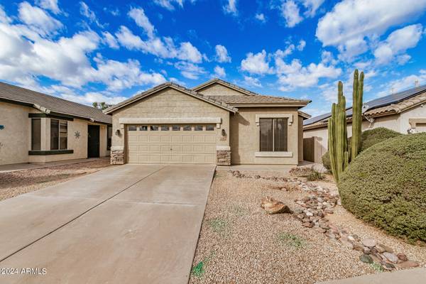 Gilbert, AZ 85296,822 S FERN Court