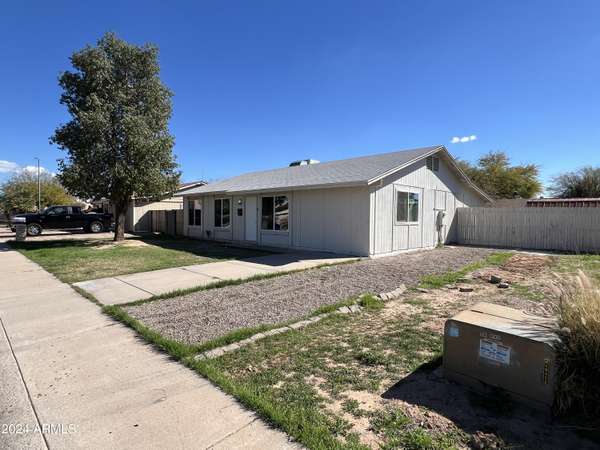 Phoenix, AZ 85032,2743 E BLUEFIELD Avenue