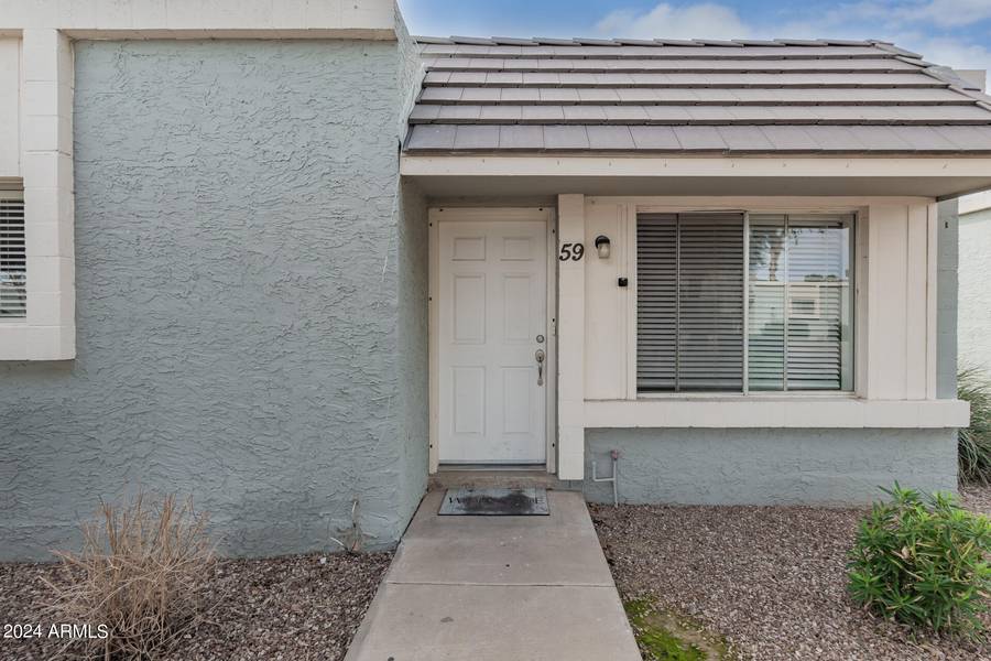 1050 S STAPLEY Drive #59, Mesa, AZ 85204