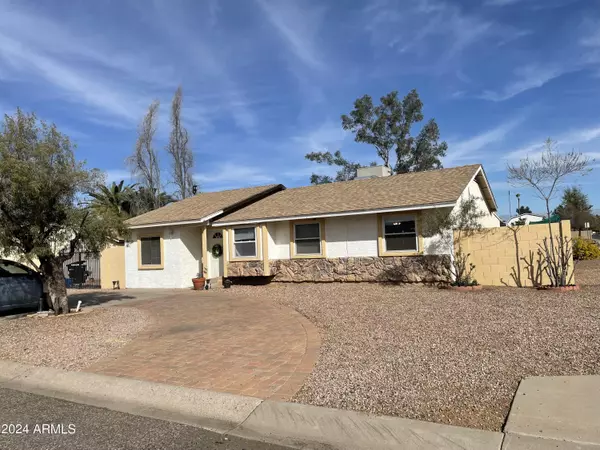 4354 E LIBBY Street, Phoenix, AZ 85032