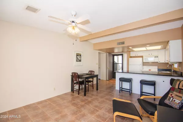 Fountain Hills, AZ 85268,16807 E GUNSIGHT Drive #B7